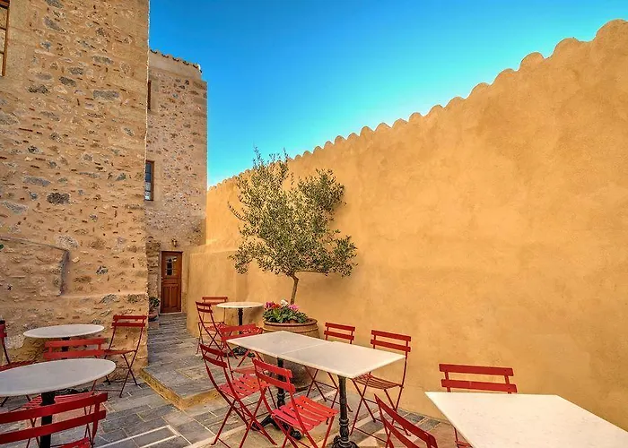 Hotel Malvasia Traditional