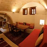 فندق Malvasia Traditional 3*