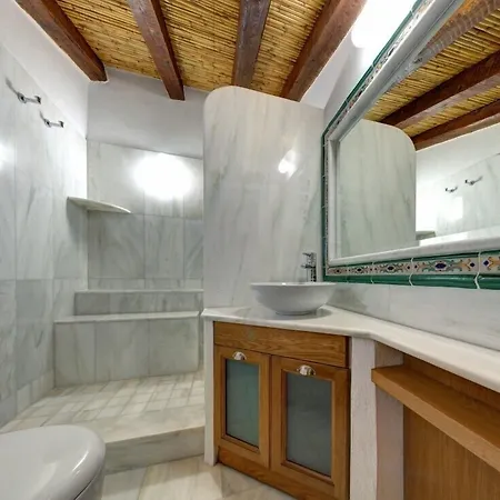 Hotel Malvasia Traditional 3*