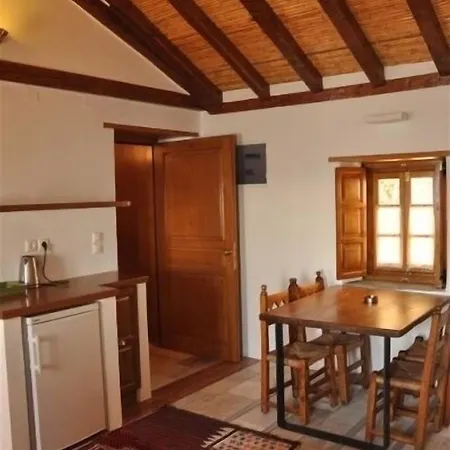 Malvasia Traditional 3* Monemvasia