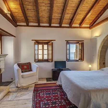 Hotel Malvasia Traditional