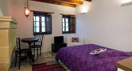 Hotel Malvasia Traditional 3*