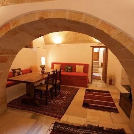 Ξενοδοχείο Malvasia Traditional Μονεμβασιά