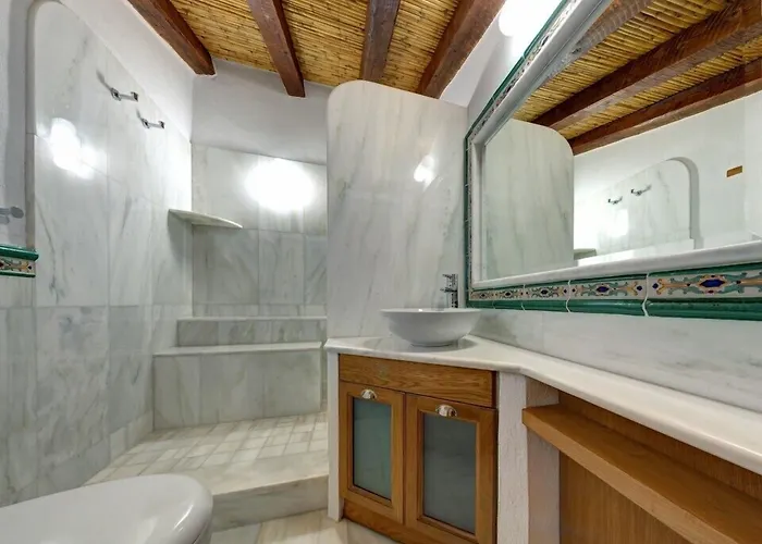 Hotel Malvasia Traditional 3*