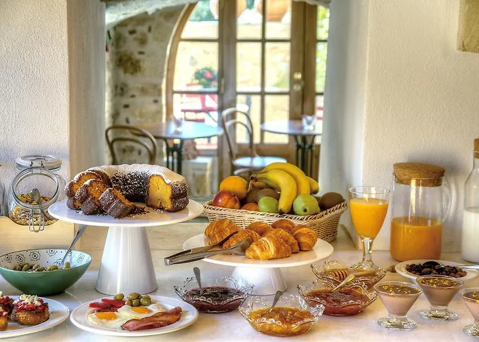 Hotel Malvasia Traditional 3*