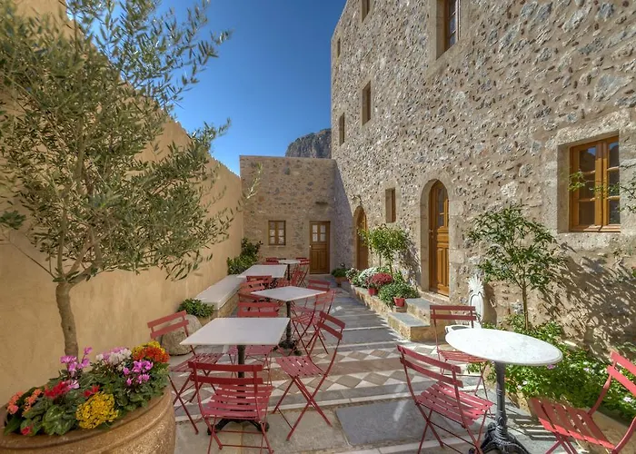 Malvasia Traditional Monemvasía